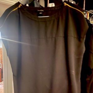 Loft dressy top, with gold zipper detailing.